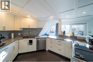 16709 Maki Road - Photo 20