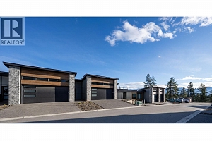 2835 Canyon Crest Drive Unit# 7 - Photo 2