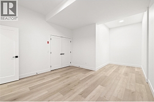 2835 Canyon Crest Drive Unit# 7 - Photo 31