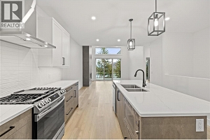 2835 Canyon Crest Drive Unit# 7 - Photo 8