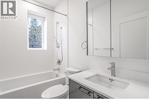 1381 Belaire Avenue - Photo 10