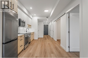 1380 Pridham Avenue Unit# 305 - Photo 4