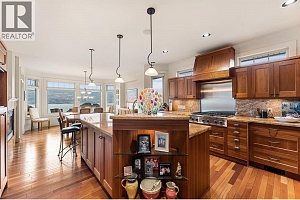 3373 Ridge Boulevard - Photo 10