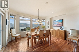 3373 Ridge Boulevard - Photo 17