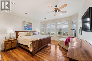 3373 Ridge Boulevard - Photo 19