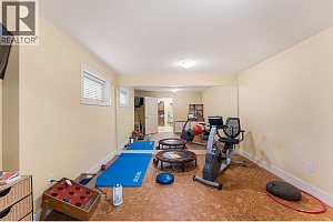 3373 Ridge Boulevard - Photo 46