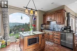 2376 Nahanni Court - Photo 18