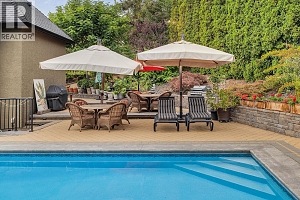 2376 Nahanni Court - Photo 7