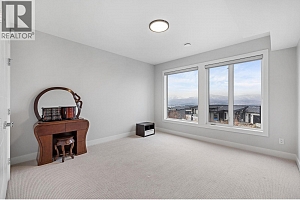 1940 Foxtail Terrace - Photo 27