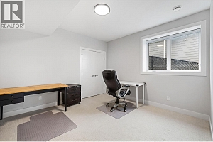 1940 Foxtail Terrace - Photo 28