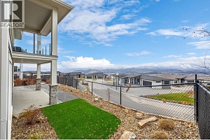 1940 Foxtail Terrace - Photo 33