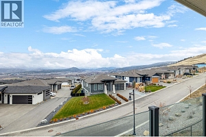 1940 Foxtail Terrace - Photo 41