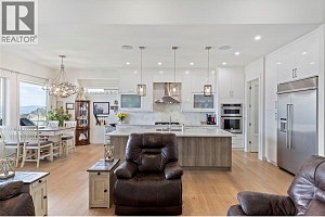 2202 Tramonto Court - Photo 12