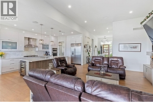 2202 Tramonto Court - Photo 13