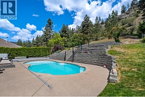 1682 Vineyard Drive - Photo 4