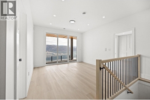 8916 Tavistock Road - Photo 32