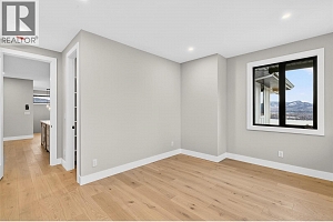 2235 Thacker Drive - Photo 31