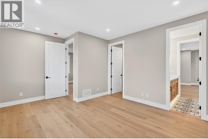 2235 Thacker Drive - Photo 32