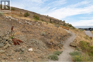 1000 Mt. Robson Place Unit# 18 - Photo 44