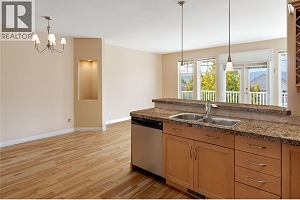 371 MCCARREN Avenue - Photo 10