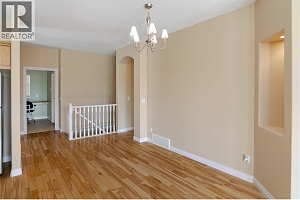 371 MCCARREN Avenue - Photo 13