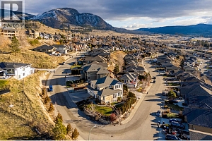 1251 Wilmot Avenue - Photo 70