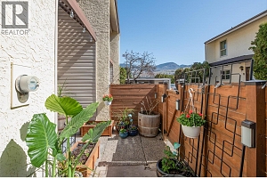 315 Primrose Road Unit# 205 - Photo 33