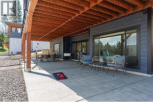 8 Kenyon Road - Photo 62