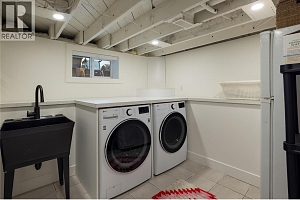 773 Sutherland Avenue - Photo 41