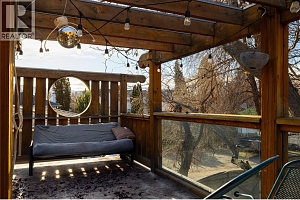 773 Sutherland Avenue - Photo 83