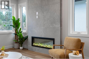 1671 Harbour View Crescent - Photo 12