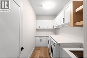 1671 Harbour View Crescent - Photo 24