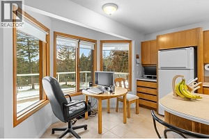 2082 Huckleberry Road - Photo 11