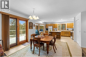 2082 Huckleberry Road - Photo 12