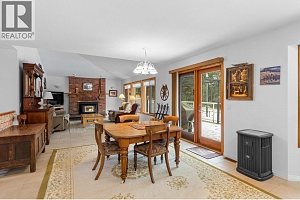 2082 Huckleberry Road - Photo 14