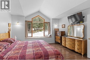 2082 Huckleberry Road - Photo 25