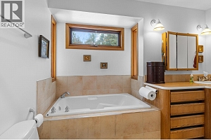 2082 Huckleberry Road - Photo 31