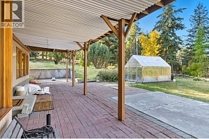 2082 Huckleberry Road - Photo 68