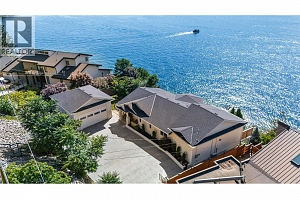 1876 Dewdney Road - Photo 2