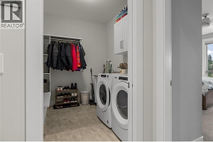 2573 Crown Crest Drive - Photo 19