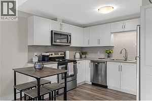 2573 Crown Crest Drive - Photo 32