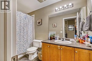 1873 Country Club Drive Unit# 2305 - Photo 8