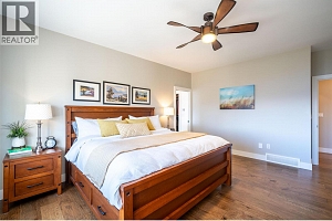 132 Crown Crescent - Photo 31