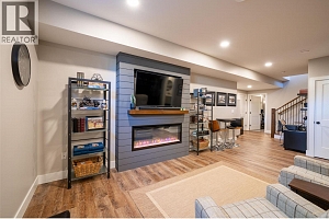 132 Crown Crescent - Photo 51