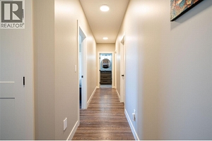 132 Crown Crescent - Photo 56