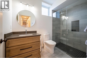 132 Crown Crescent - Photo 60