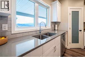 132 Crown Crescent - Photo 65