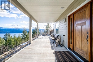 132 Crown Crescent - Photo 68