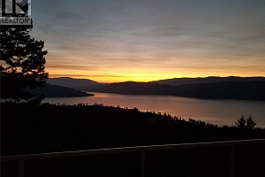 132 Crown Crescent - Photo 89