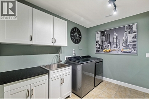 3920 Trepanier Heights Avenue - Photo 38